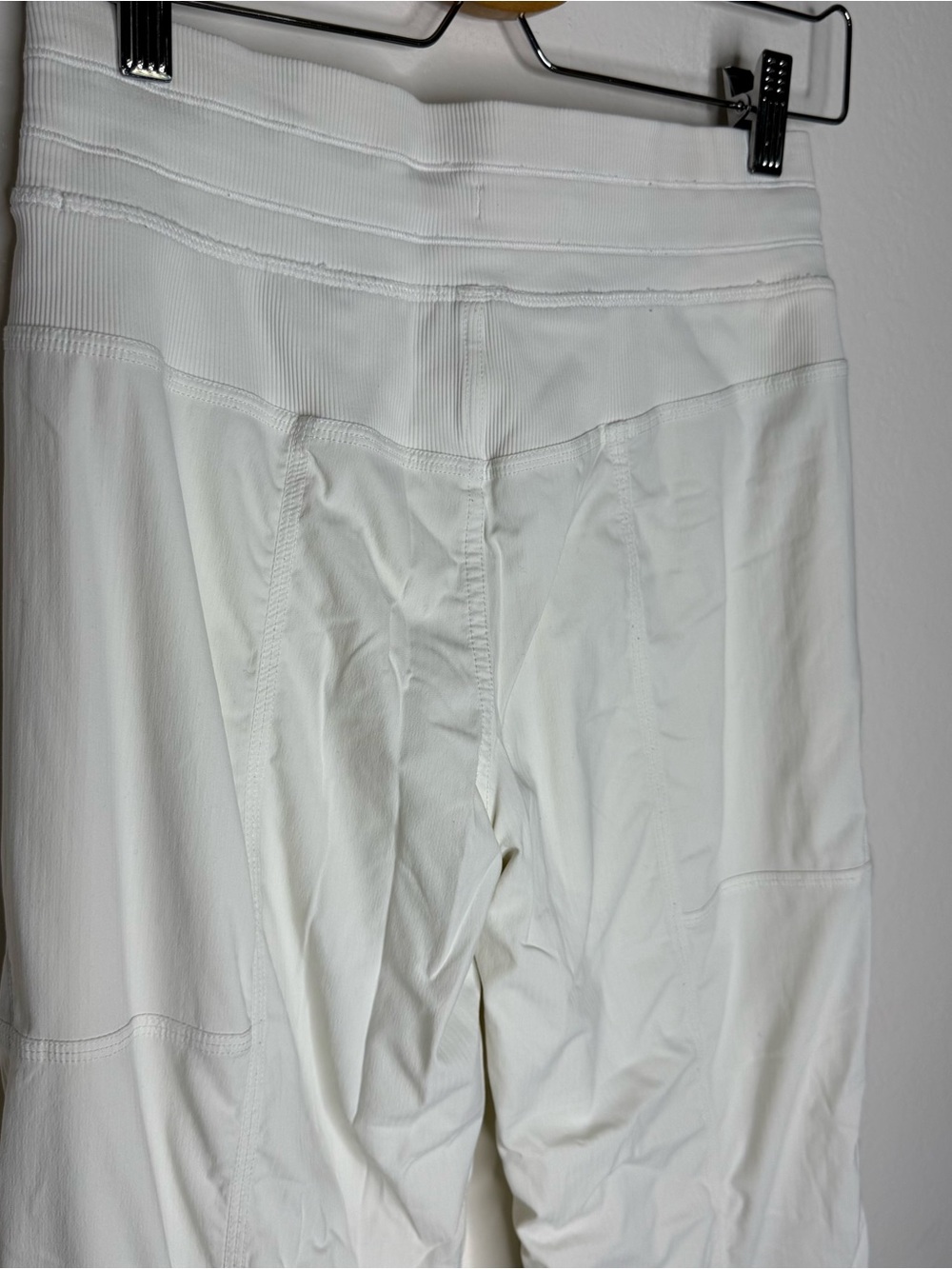 Lululemon Dance Studio Pants Bone Fill Length Sz 4 - Picture 5 of 8
